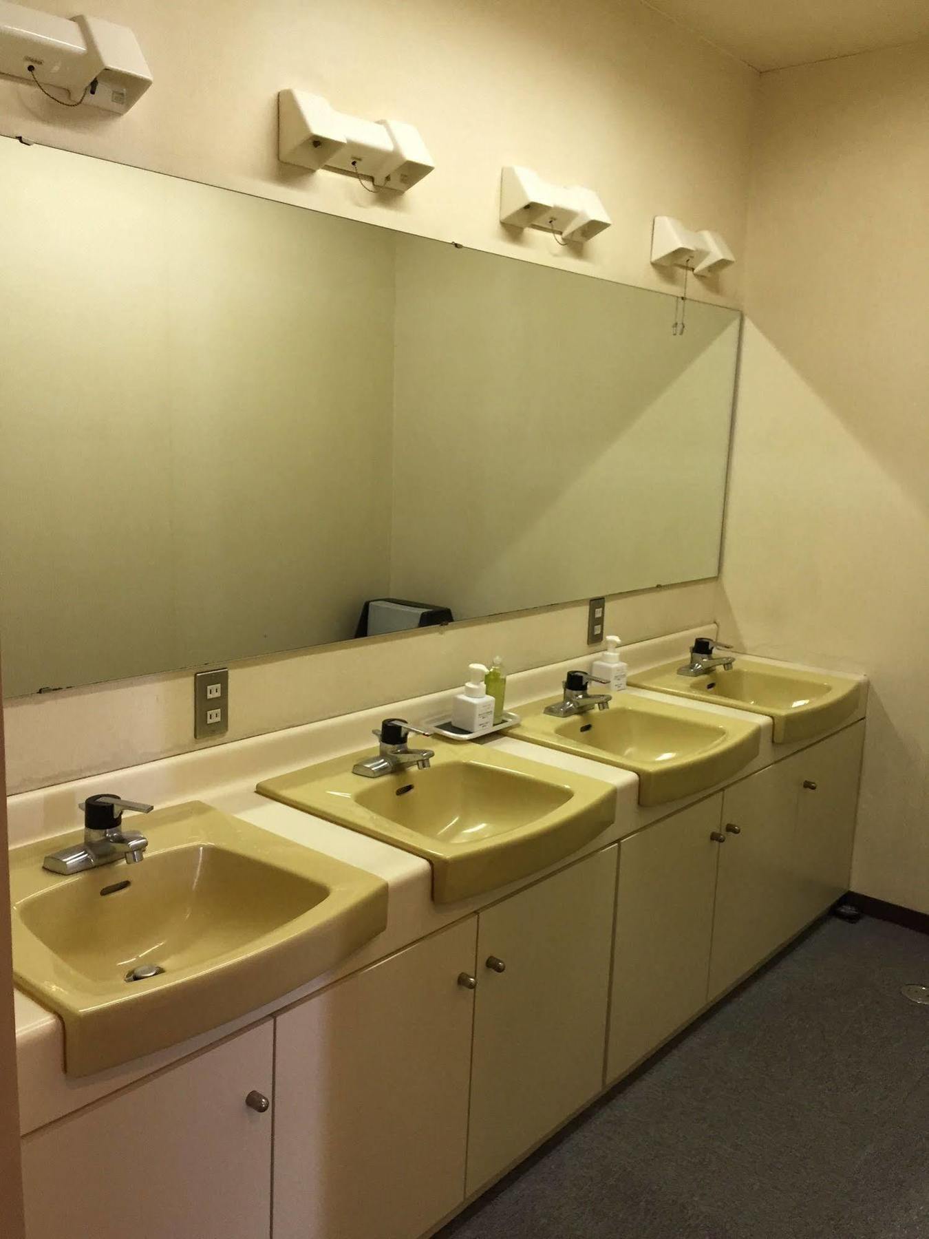 Male Only Capsule Inn Hamamatsucho - Vacation Stay 68799V Tokio Buitenkant foto